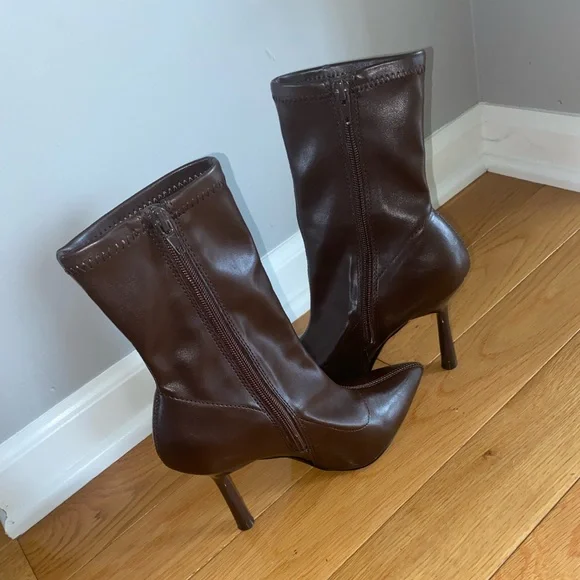 NWOT Faux leather stiletto booties - Picture 1 of 2